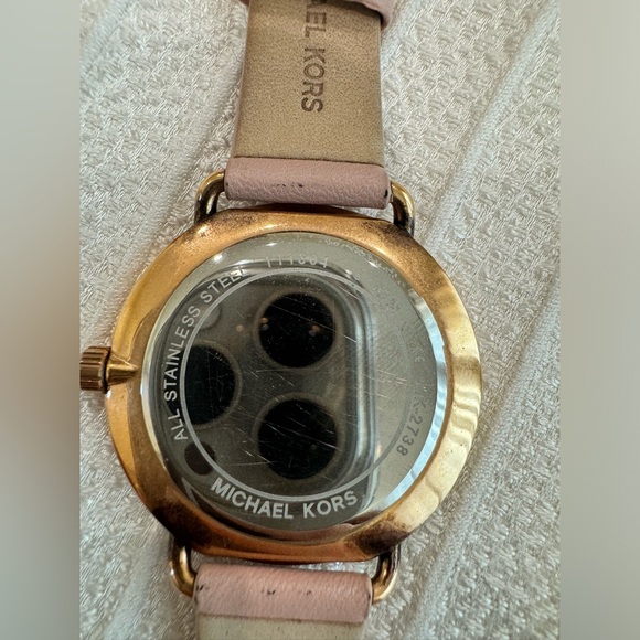 Michael Kors Portia Stainless Steel Quartz Leather Strap Watch - Picture 2 of 9